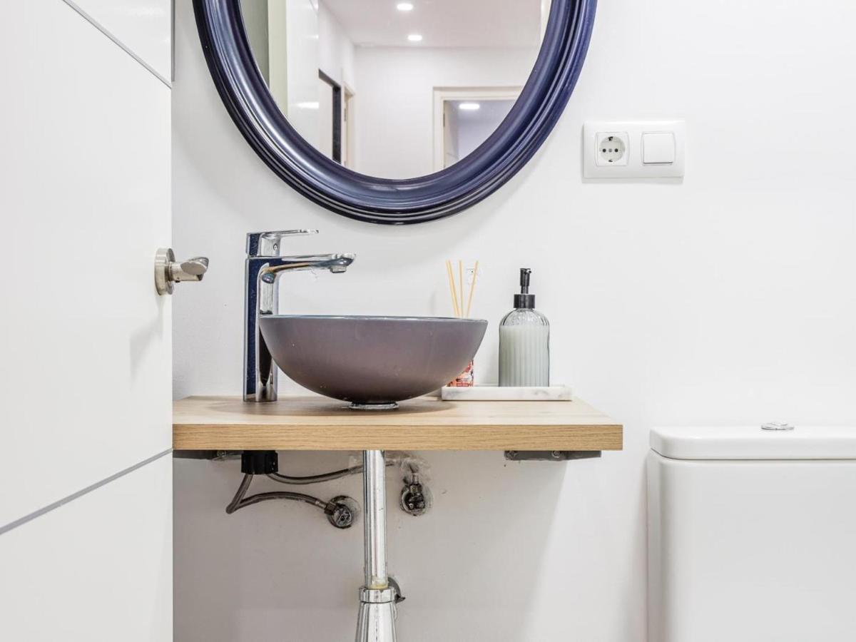 Bonito Apt En Cadiz Centro Renovado ภายนอก รูปภาพ