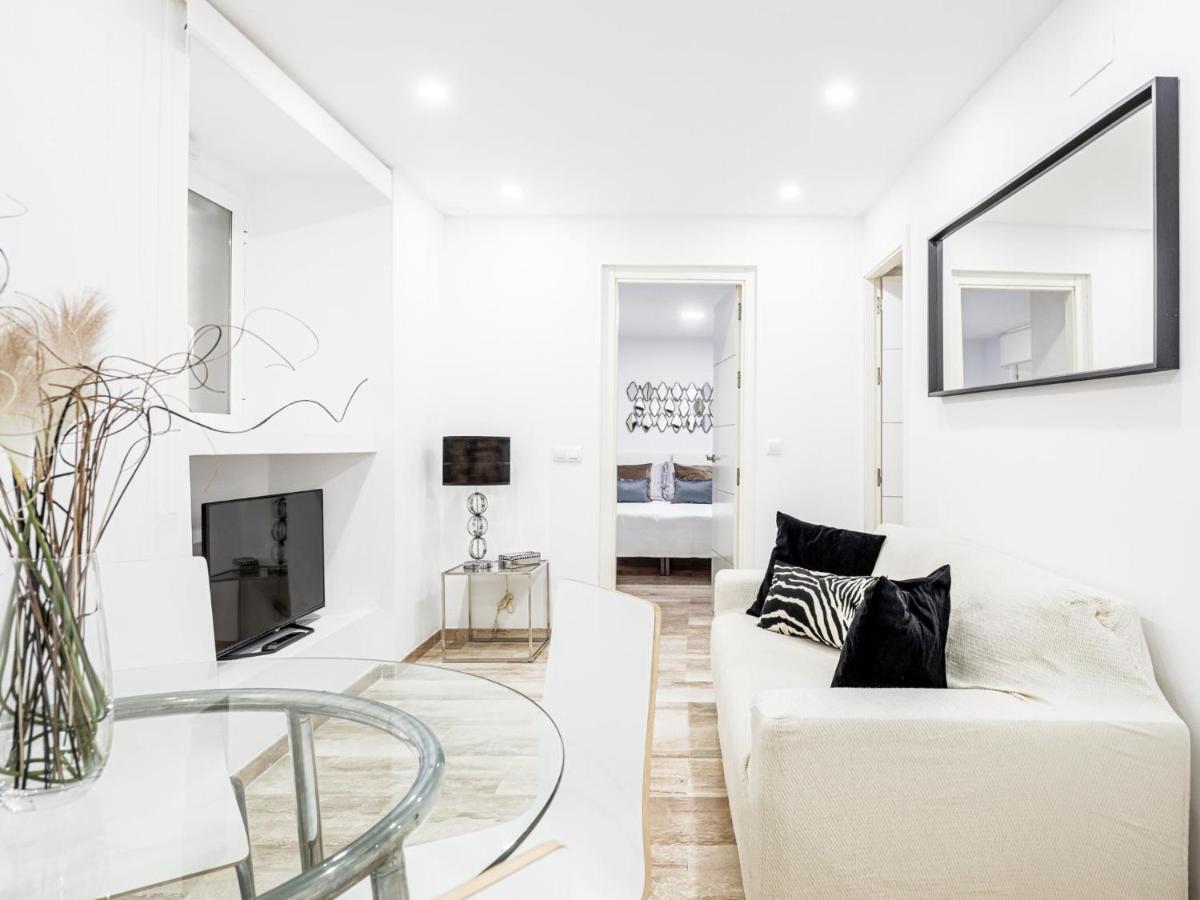 Bonito Apt En Cadiz Centro Renovado ภายนอก รูปภาพ